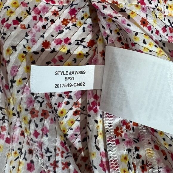 SMALL J. Crew Pink Ruffled Bib Cute Floral Button Down Blouse - Picture 7 of 9